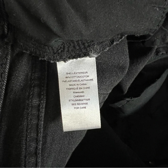 Tinsel Black Frayed Denim Skirt Size 26 Stone Wash Zip Closure Cotton A-Line - Picture 5 of 9